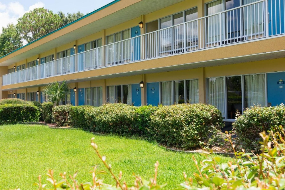 Days Inn by Wyndham Daytona Beach Speedway Image 19